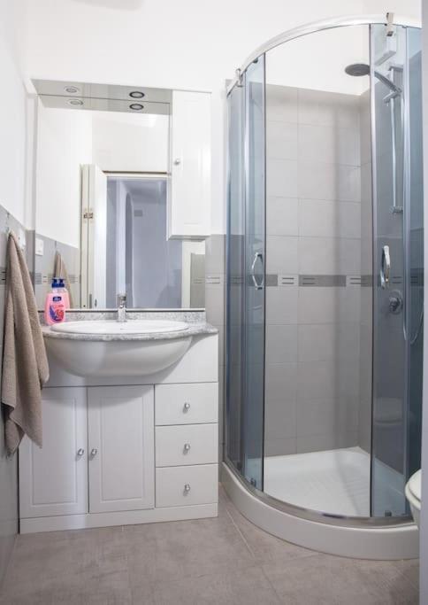 Apartment Casa Chiabrera - Centro Storico Genua