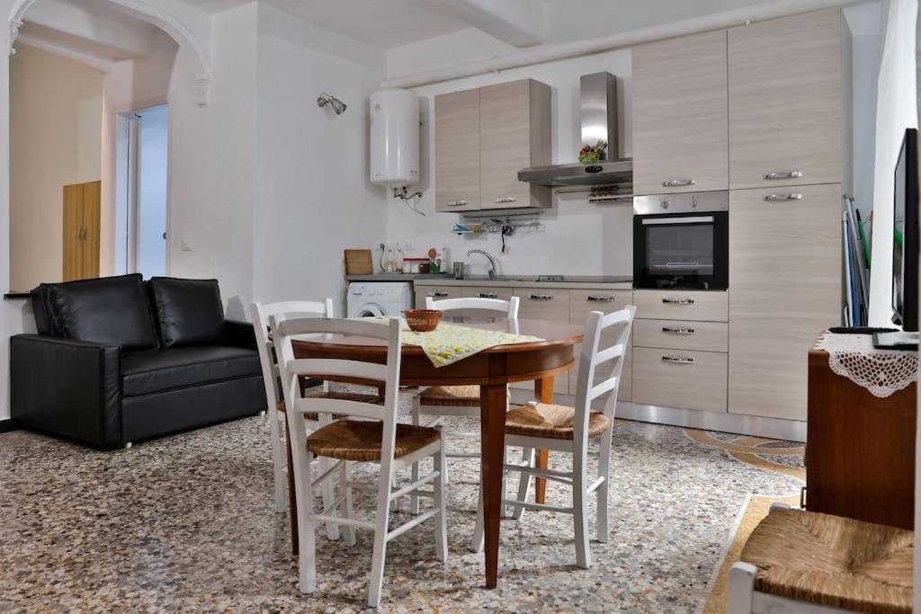 Apartment Casa Chiabrera - Centro Storico *